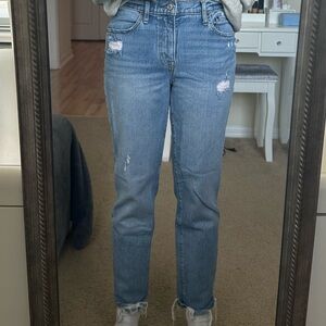 Abercrombie & Fitch Mid Rise Boyfriend Jeans Size 27/4R
